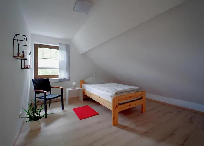 Hoffmann - Eifel * Nimshuscheid