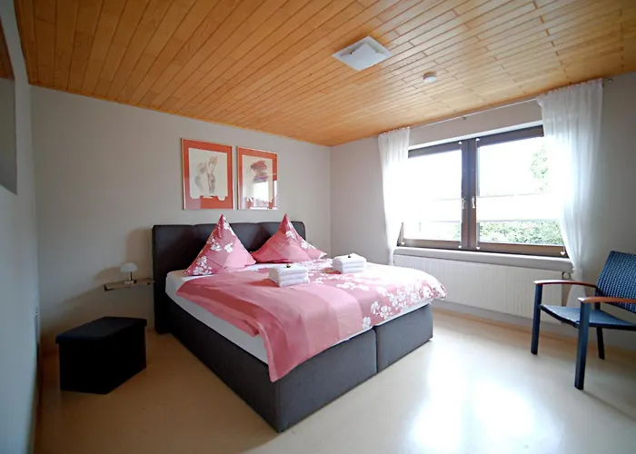 Hoffmann - Eifel * Nimshuscheid